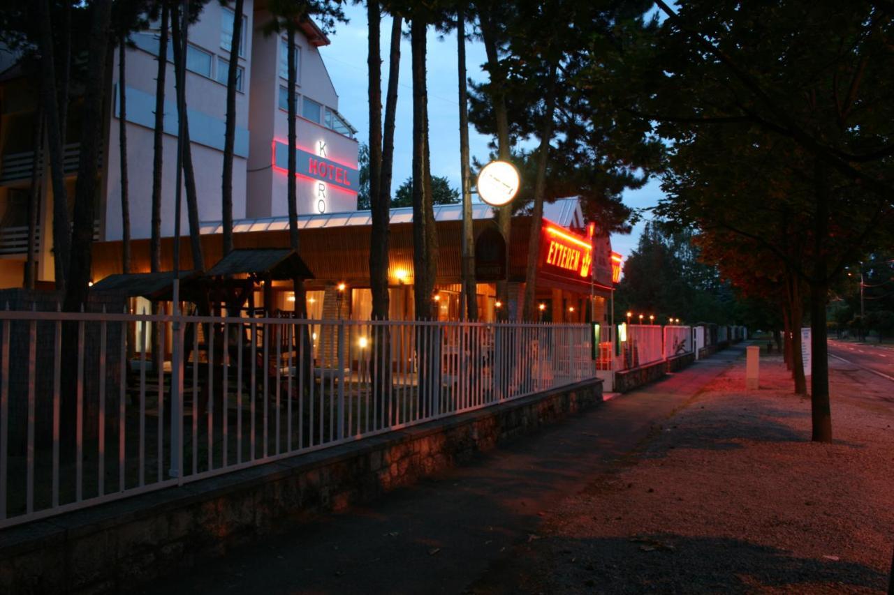 Hotel Korona Siofok Dış mekan fotoğraf