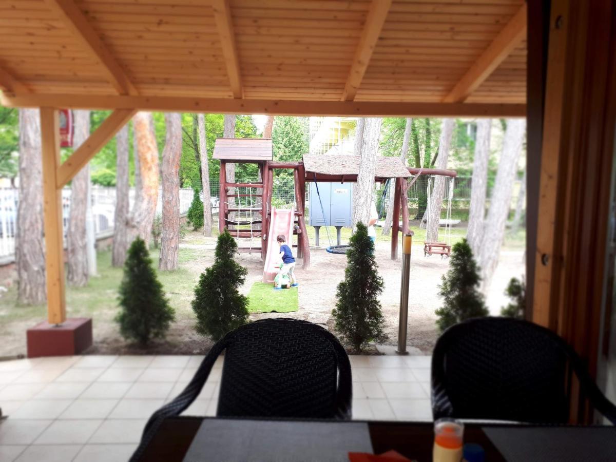 Hotel Korona Siofok Dış mekan fotoğraf