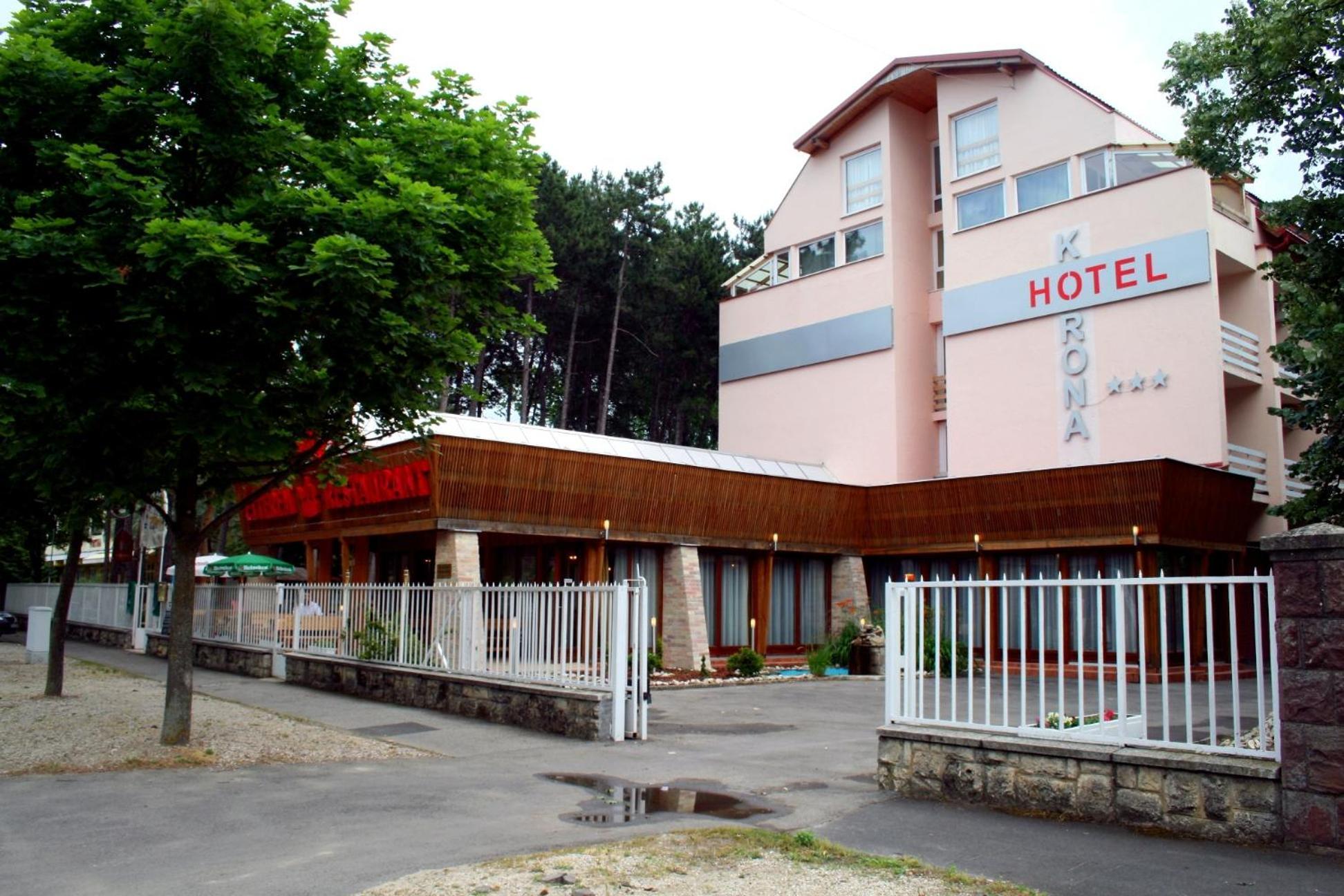 Hotel Korona Siofok Dış mekan fotoğraf