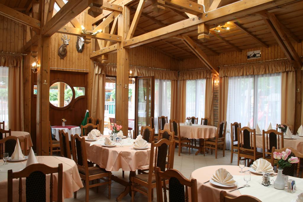 Hotel Korona Siofok Dış mekan fotoğraf