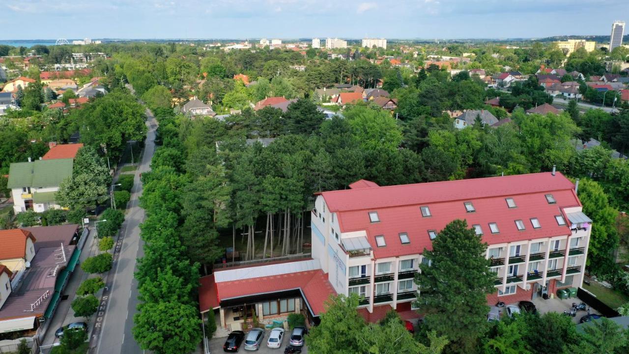 Hotel Korona Siofok Dış mekan fotoğraf