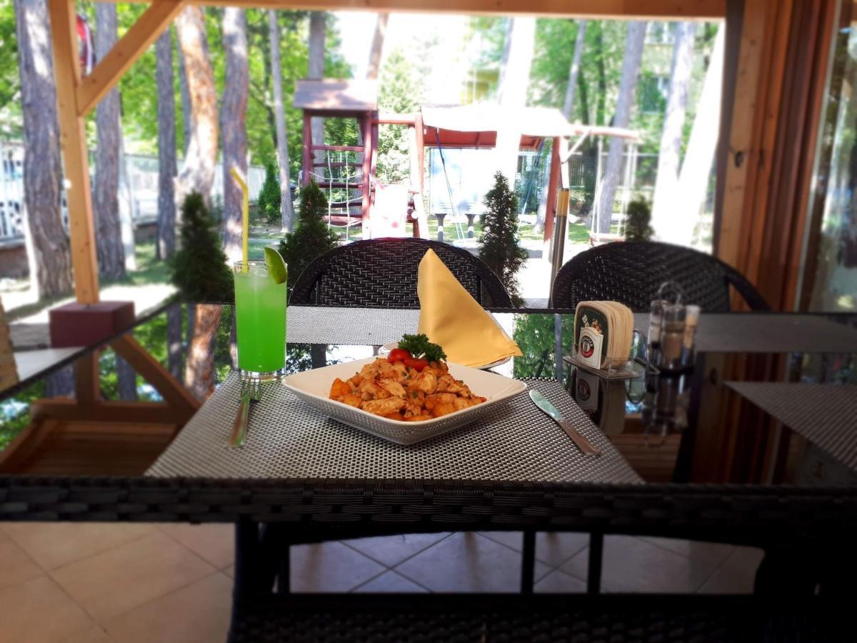 Hotel Korona Siofok Dış mekan fotoğraf